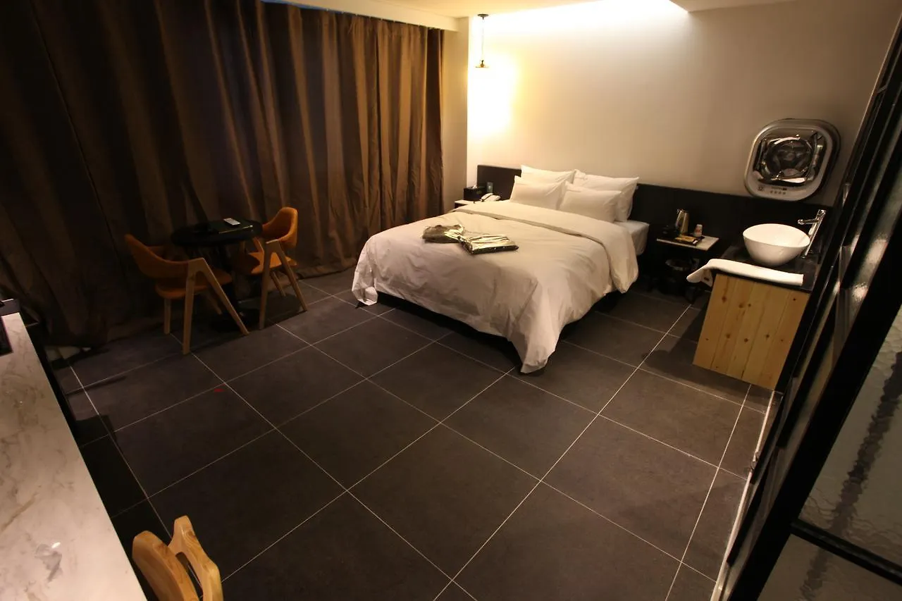 Hotel Cacao インチョン広域市 2*,