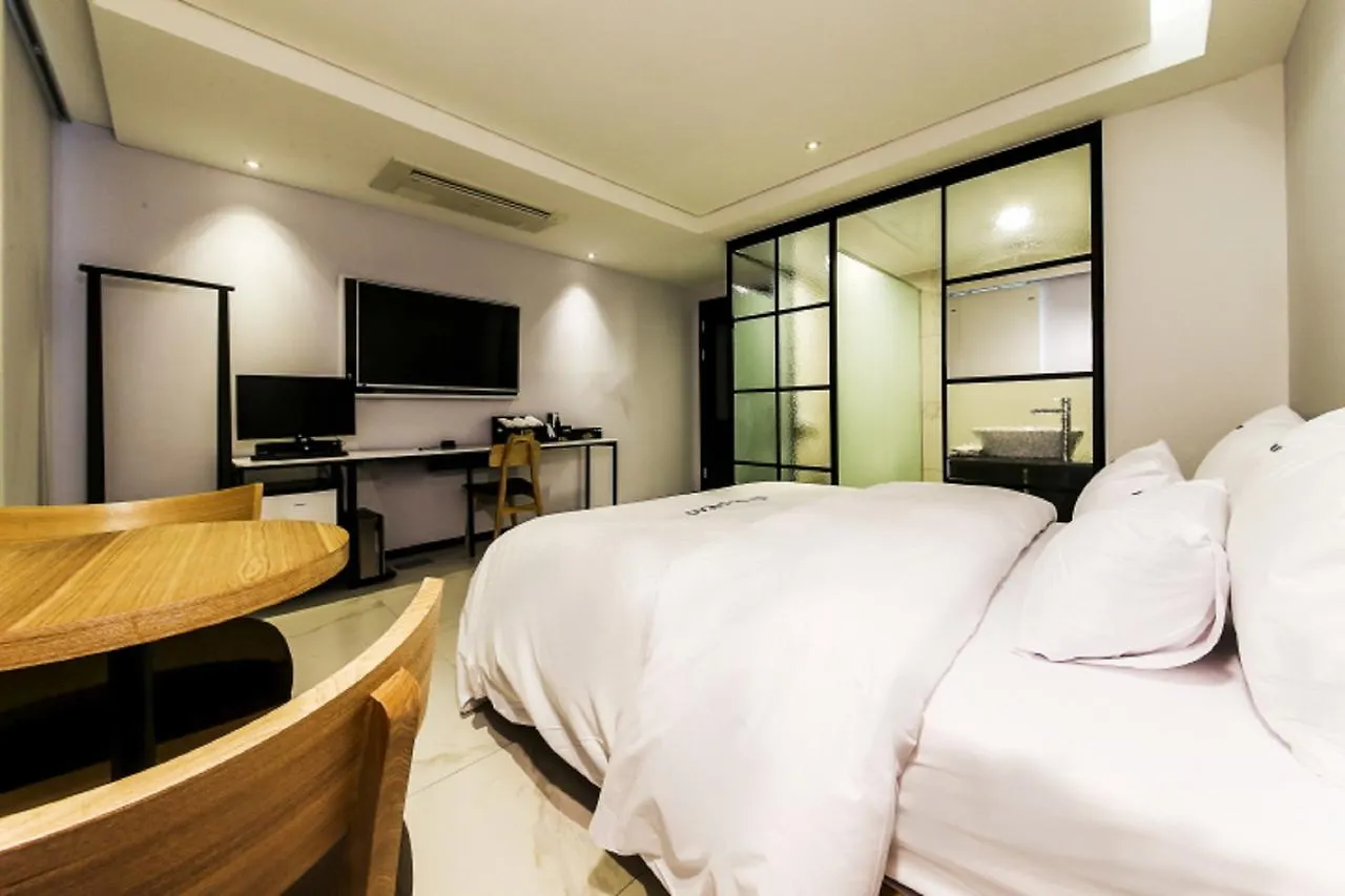Hotel Cacao Incheon 2*,  South Korea
